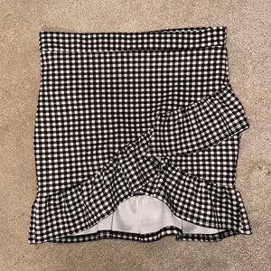 Boohoo gingham ruffle skirt